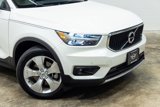 Used 2021 Volvo XC40 T5 Momentum w/ Premium Package image 5
