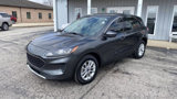 Used 2020 Ford Escape SE image 3