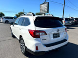 Used 2017 Subaru Outback 2.5i Limited image 3