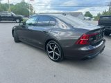 Used 2024 Volvo S60 B5 Core image 4