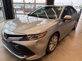 Used 2019 Toyota Camry L image 6