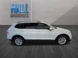 Used 2018 Volkswagen Tiguan SE w/ 3rd Row Seat Package image 6