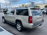 Used 2013 Chevrolet Suburban LT w/ Luxury Package image 5