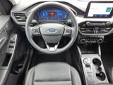 Used 2022 Ford Escape SEL w/ Technology Package image 2