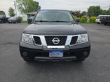 Used 2019 Nissan Frontier SV image 3