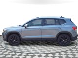 Certified 2022 Volkswagen Taos SE w/ Panoramic Sunroof Package image 3