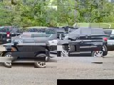 New 2025 Chrysler Pacifica Select image 2