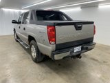 Used 2004 Chevrolet Avalanche Z71 w/ Preferred Equipment Group image 2
