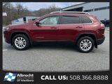 Used 2019 Jeep Cherokee Latitude w/ Cold Weather Group image 2