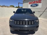 Used 2018 Jeep Grand Cherokee Altitude image 2