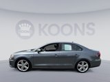 Used 2016 Volkswagen Jetta GLI SE image 2