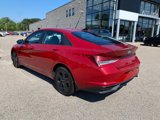 Used 2022 Hyundai Elantra SEL w/ Convenience Package image 3
