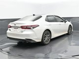 Used 2021 Toyota Camry XLE image 6