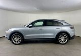 Certified 2022 Porsche Cayenne Coupe image 2