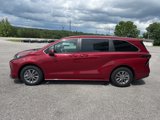 Used 2024 Toyota Sienna LE image 4