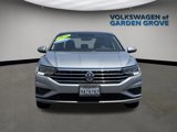 Certified 2021 Volkswagen Jetta SE image 3