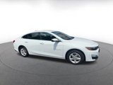 Used 2024 Chevrolet Malibu LT image 2