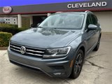 Used 2018 Volkswagen Tiguan SEL image 3