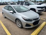 Used 2019 Chevrolet Cruze LT image 2