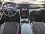 Certified 2024 Jeep Grand Cherokee L Altitude image 4