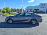 Used 2022 Toyota Camry LE image 2