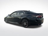 Used 2023 Toyota Camry SE image 3
