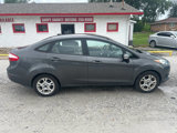 Used 2015 Ford Fiesta SE image 2