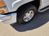 Used 2005 GMC Sierra 1500 SLE w/ Off-Road Package image 4