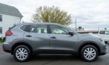 Used 2017 Nissan Rogue S image 5