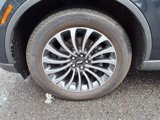 Certified 2022 Lincoln Aviator Reserve image 5