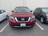 Used 2020 Nissan Pathfinder Platinum image 2