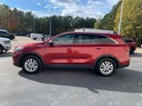 Used 2019 Kia Sorento LX image 4