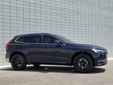 Used 2021 Volvo XC60 T6 Momentum w/ Premium Package image 4