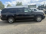 Used 2013 GMC Yukon XL Denali image 5
