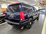 Used 2009 Cadillac Escalade 4WD Hybrid image 4