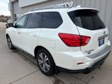 Used 2020 Nissan Pathfinder SL image 6