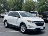 Used 2020 Chevrolet Equinox LS w/ LS Convenience Package image 3
