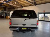 Used 2005 Chevrolet Suburban LS image 6