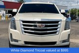 Used 2015 Cadillac Escalade Luxury image 3