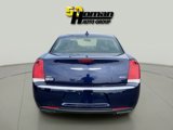 Used 2017 Chrysler 300 Limited image 4