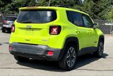 Used 2018 Jeep Renegade Latitude w/ Popular Equipment Group image 5