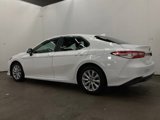 Used 2020 Toyota Camry LE image 3