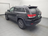 Used 2019 Jeep Grand Cherokee Laredo w/ 18" Wheel & 8.4" Radio Group image 3