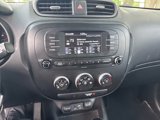 Used 2017 Kia Soul image 2