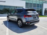 Certified 2022 Volkswagen Taos SE image 5