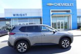 Used 2023 Nissan Rogue SV image 2
