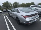 Used 2021 Hyundai Elantra SEL w/ Cargo Package image 4