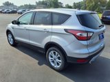 Used 2017 Ford Escape SE image 3