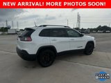 Used 2023 Jeep Cherokee Altitude Lux image 5