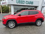 Used 2023 Jeep Compass Latitude w/ Sun and Sound Group image 3